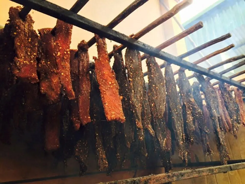 Thịt tr&acirc;u g&aacute;c bếp H&agrave; Giang - Đậm đ&agrave; đặc sản v&ugrave;ng cao nguy&ecirc;n đ&aacute; 5