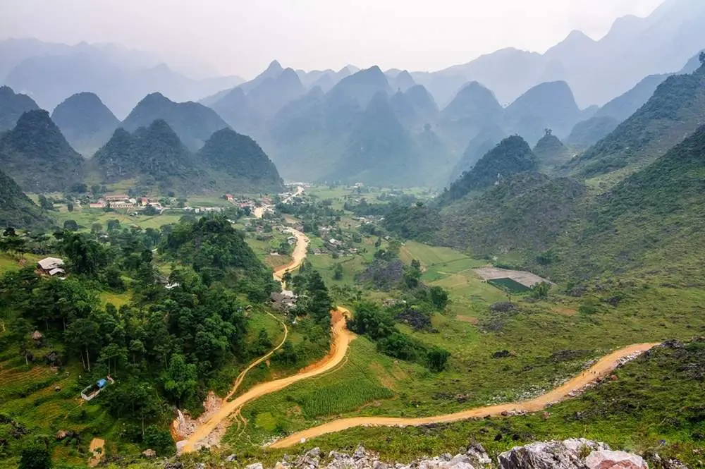 Hướng dẫn chinh phục cung đường hiểm trở nhất H&agrave; Giang 2
