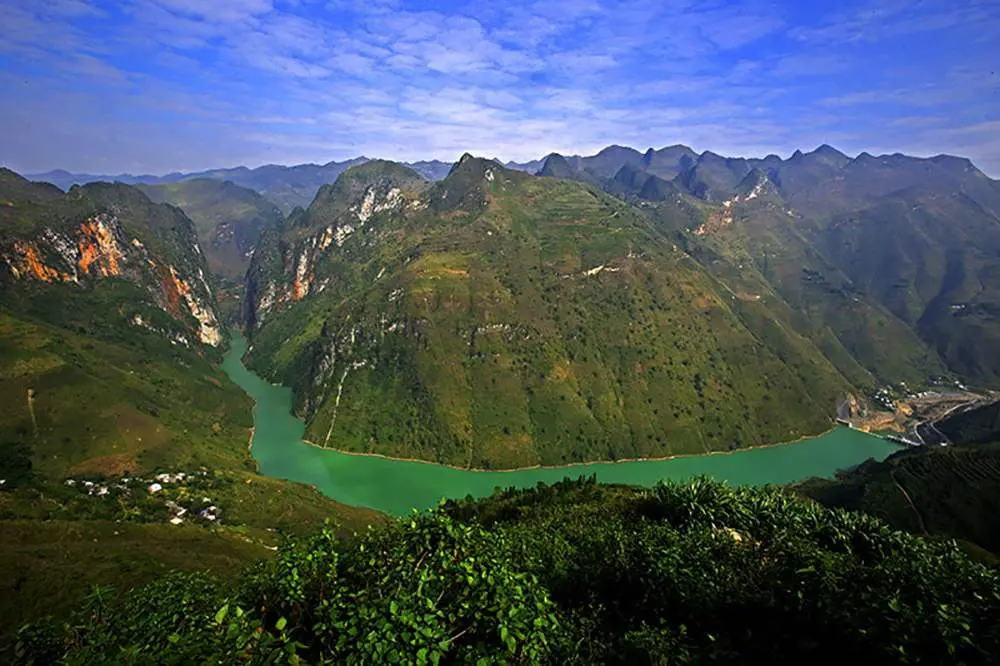 Hướng dẫn đi H&agrave; Giang từ H&agrave; Nội bằng xe m&aacute;y an to&agrave;n 9