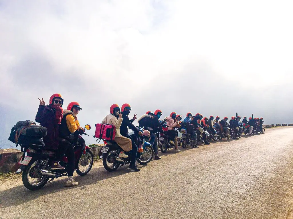 Thuộc nằm l&ograve;ng bản đồ c&aacute;c cung đường du lịch H&agrave; Giang như người địa phương 4
