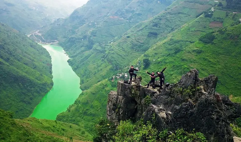 Hướng dẫn di chuyển từ Đồng Văn đi Mèo Vạc chi tiết nhất