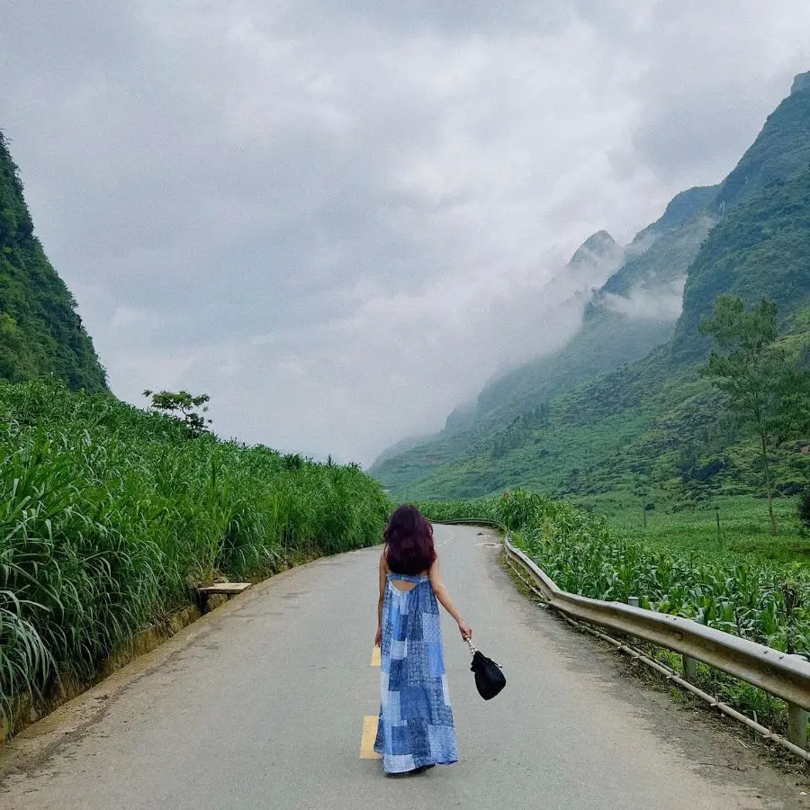 Bỏ t&uacute;i lịch tr&igrave;nh kh&aacute;m ph&aacute; H&agrave; Giang đẹp ngẩn ngơ c&ugrave;ng c&ocirc; n&agrave;ng Huyền Trang 5