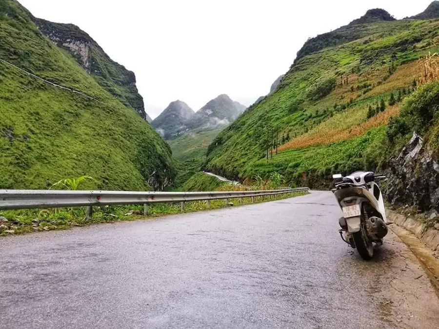 Chinh phục con đường hạnh ph&uacute;c H&agrave; Giang c&ugrave;ng anh ch&agrave;ng Dolla Doan 3