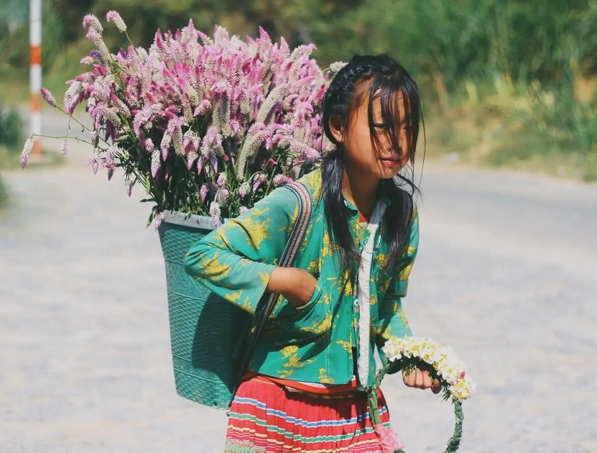 C&ugrave;ng nghe Nguyễn Thị Ngoan review những đứa trẻ v&ugrave;ng cao H&agrave; Giang bạn nh&eacute;! 5