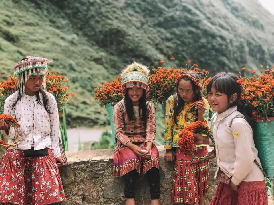 C&ugrave;ng Thương Trịnh review H&agrave; Giang 2N2Đ c&oacute; g&igrave; th&uacute; vị? 5