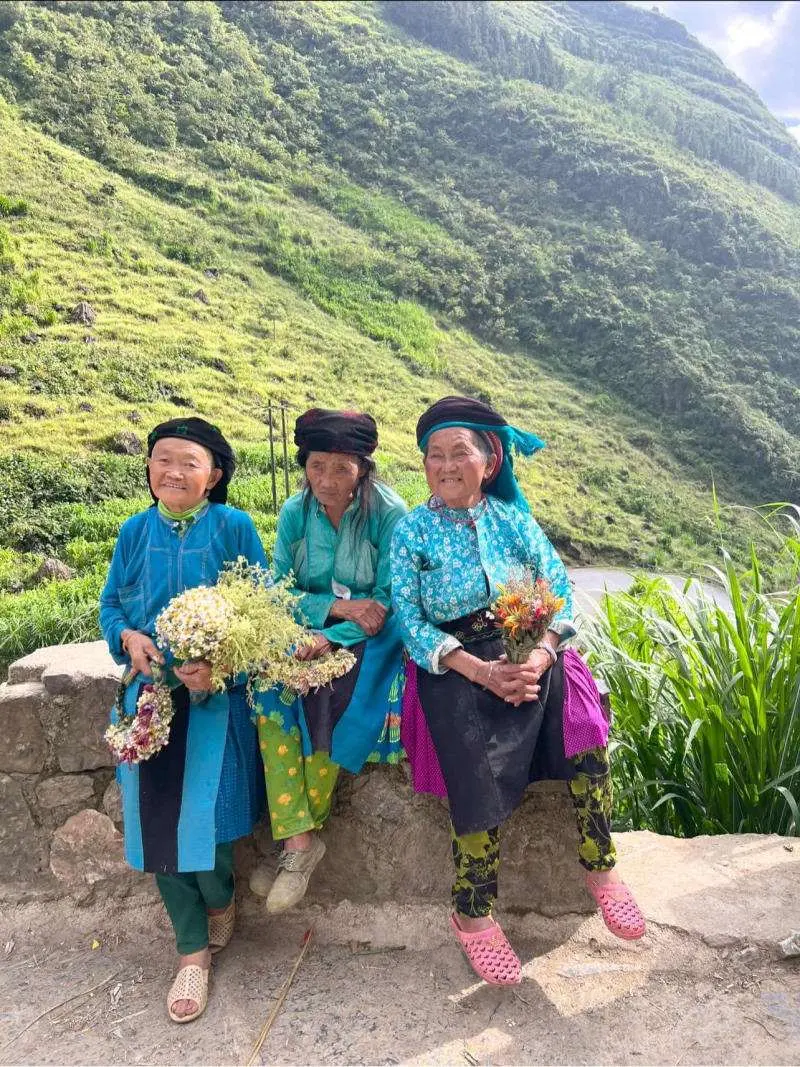 Dốc Thẩm M&atilde; uốn lượn đẹp m&ecirc; hồn tr&ecirc;n cao nguy&ecirc;n đ&aacute; H&agrave; Giang 3