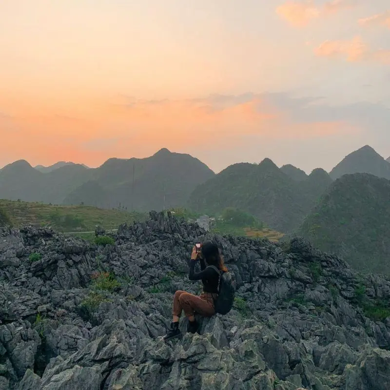 Lang thang H&agrave; Giang t&igrave;m điều b&igrave;nh y&ecirc;n nơi cao nguy&ecirc;n đ&aacute; 8