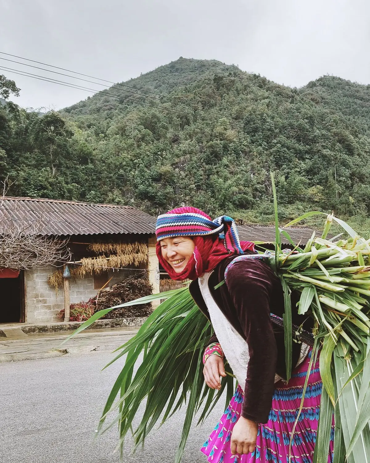 Ngồi lại nghe Chan La C&agrave; review thời tiết ở H&agrave; Giang 5