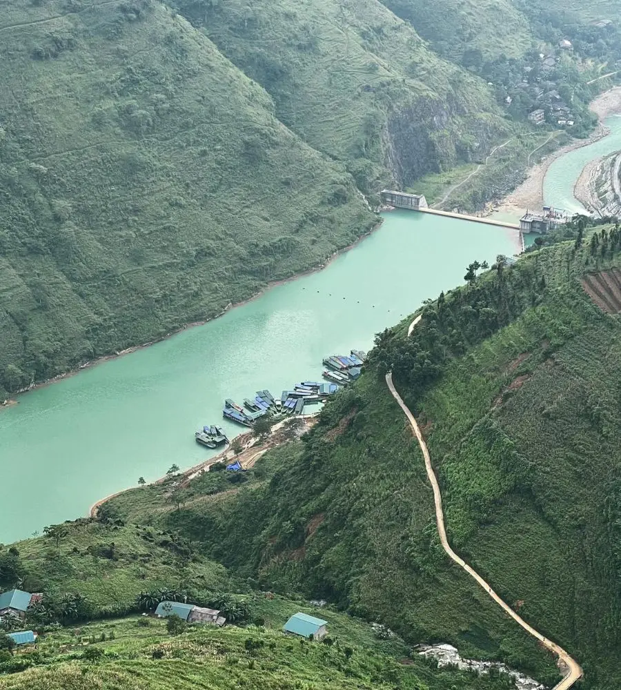 Phượt H&agrave; Giang một m&igrave;nh, chuyến đi thanh xu&acirc;n đ&aacute;ng thử nơi cao nguy&ecirc;n đ&aacute; 3