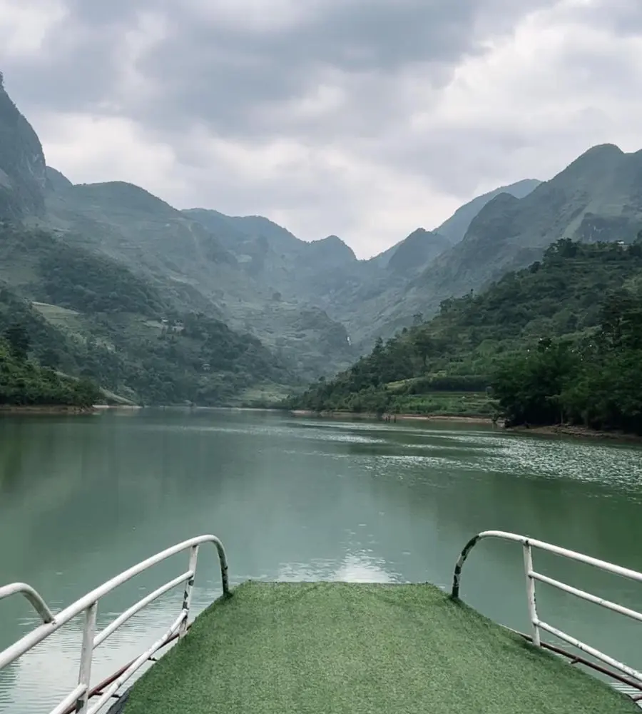 Phượt H&agrave; Giang một m&igrave;nh, chuyến đi thanh xu&acirc;n đ&aacute;ng thử nơi cao nguy&ecirc;n đ&aacute; 6