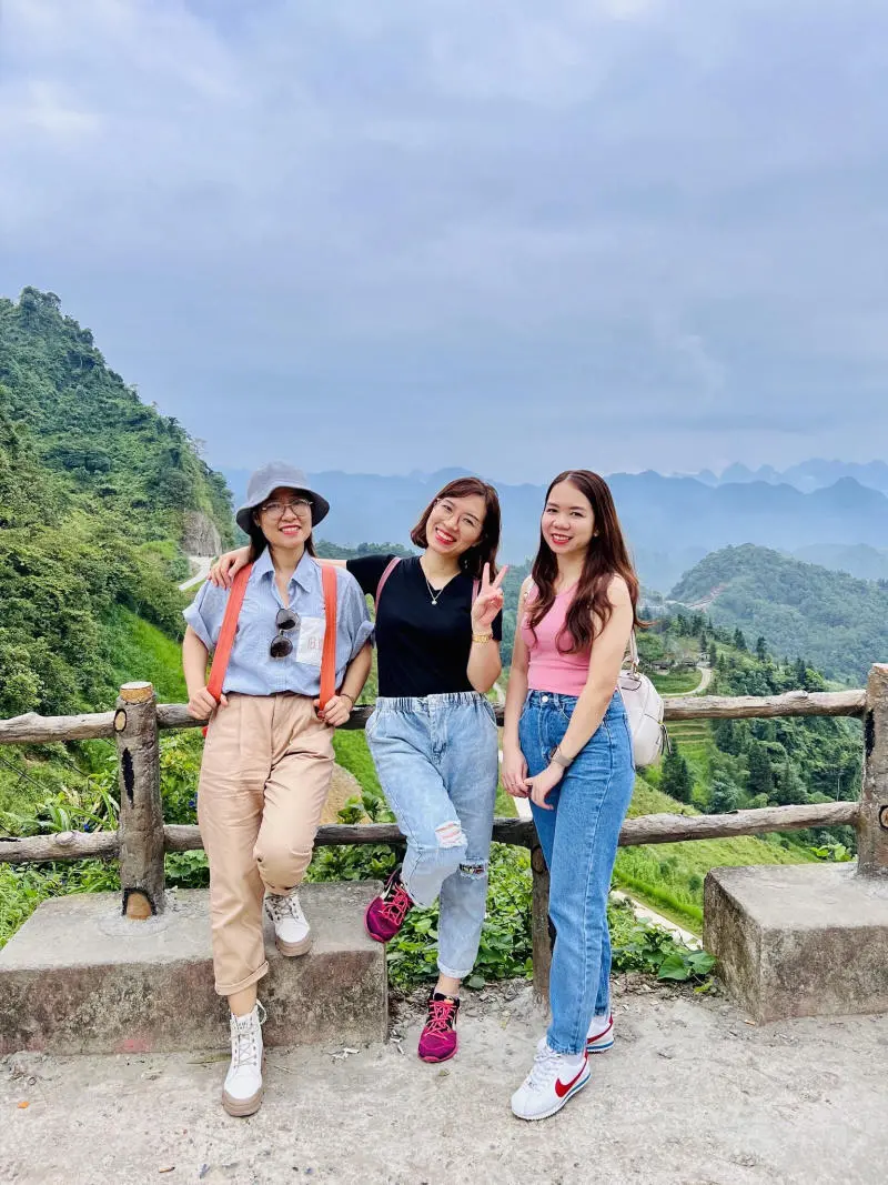 Review H&agrave; Giang 2N2Đ đầy ch&acirc;n thật của Nhan Tran 3