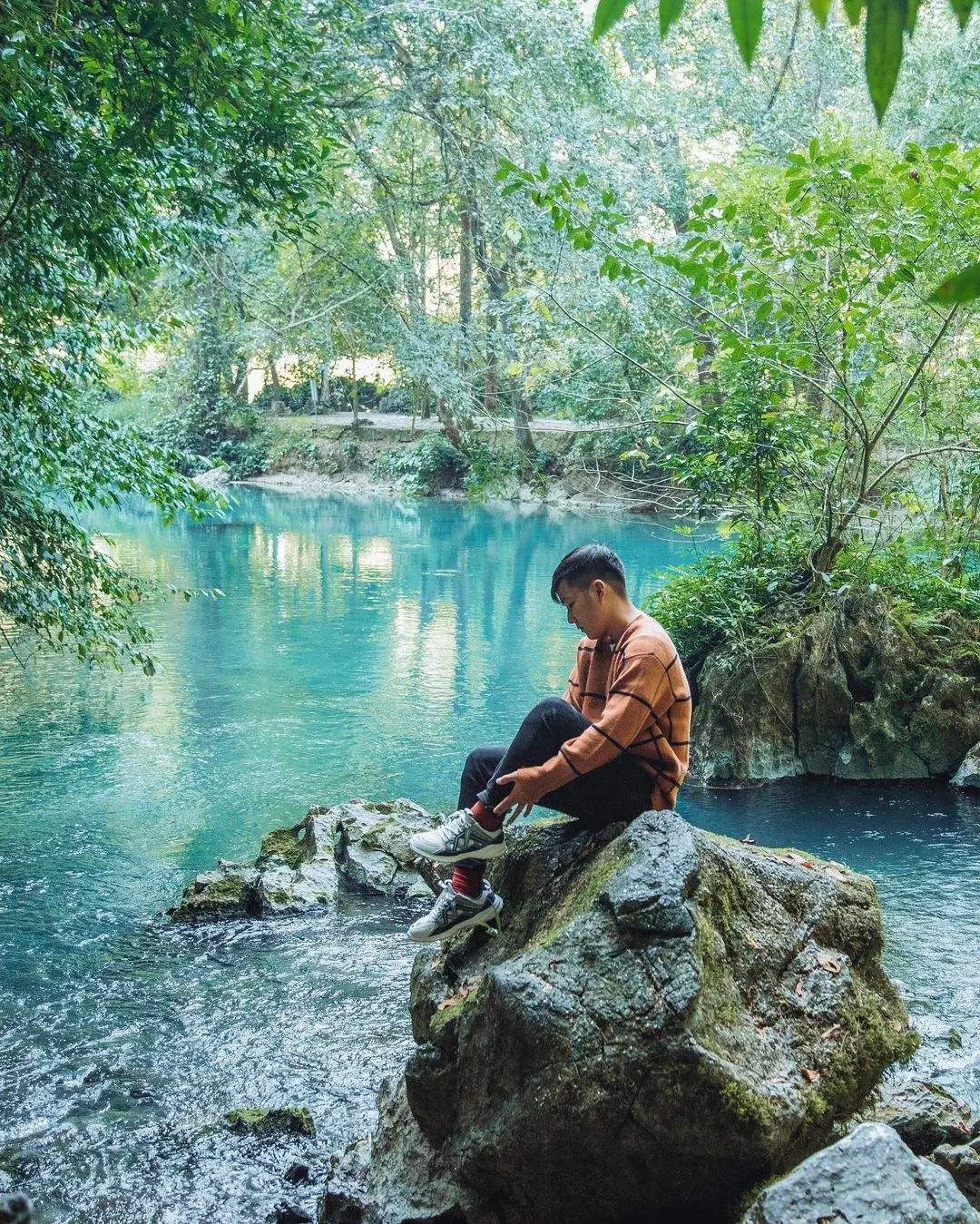 Review v&aacute;ch đ&aacute; thần H&agrave; Giang - Tuyến trekking đầy th&aacute;ch thức của tuổi trẻ 2