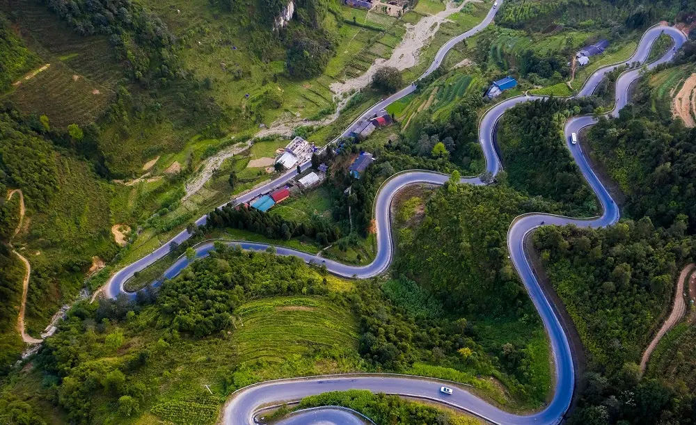 Theo chân MIA.vn review những cung đèo Hà Giang đáng chinh phục nhất 3