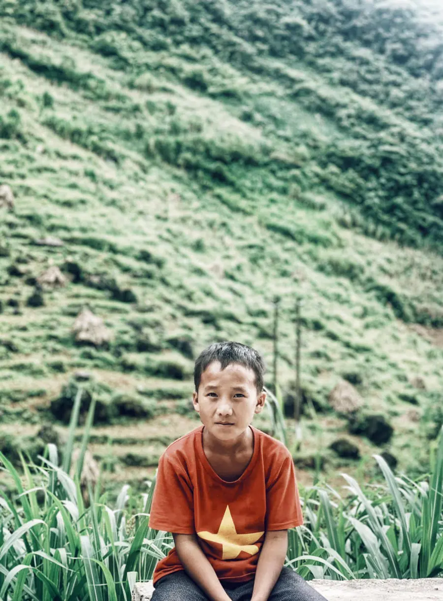 Vi vu H&agrave; Giang đi t&igrave;m b&igrave;nh y&ecirc;n tr&ecirc;n v&ugrave;ng cao xinh đẹp 16