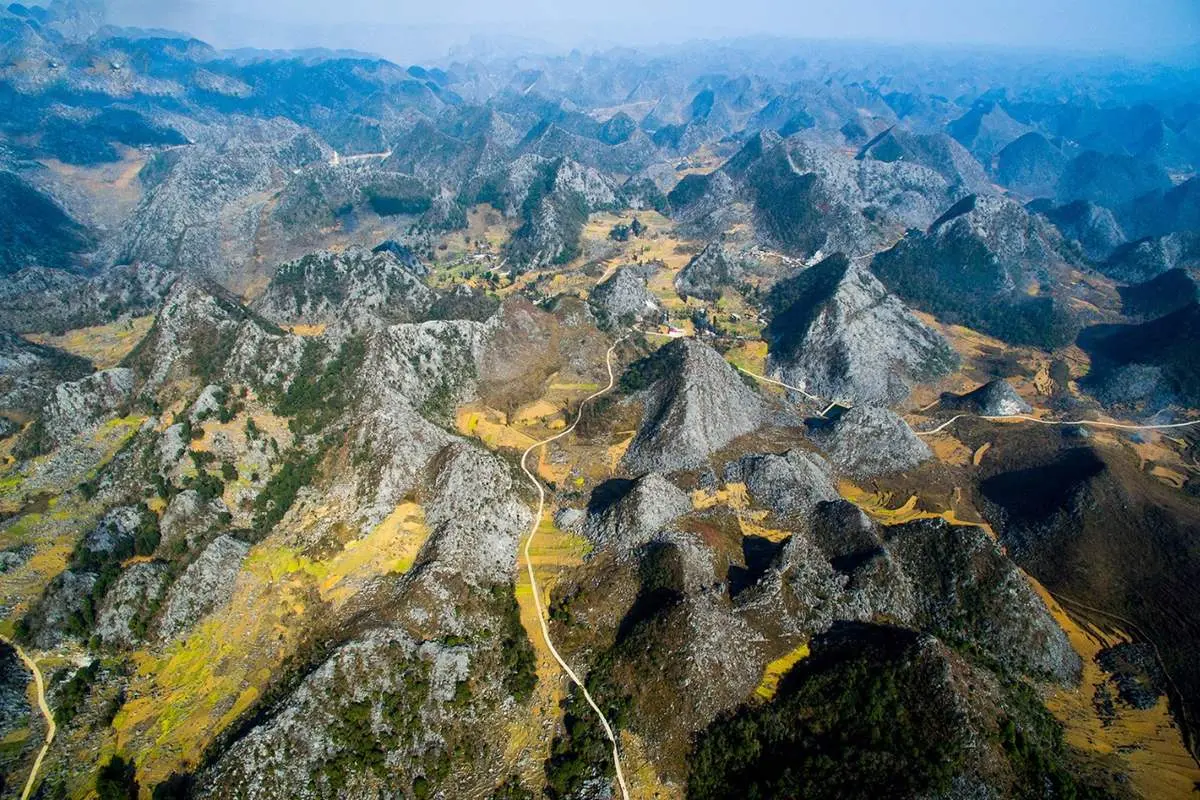 Lịch tr&igrave;nh H&agrave; Giang tự t&uacute;c 1 tuần, kh&aacute;m ph&aacute; hết cao nguy&ecirc;n đ&aacute; 4