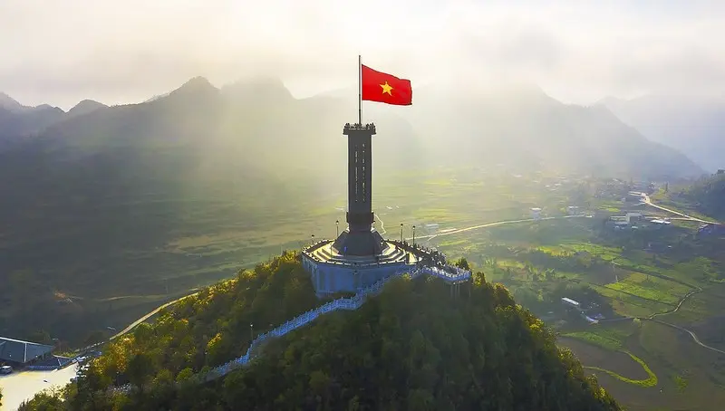 Lịch tr&igrave;nh H&agrave; Giang tự t&uacute;c 1 tuần, kh&aacute;m ph&aacute; hết cao nguy&ecirc;n đ&aacute; 12