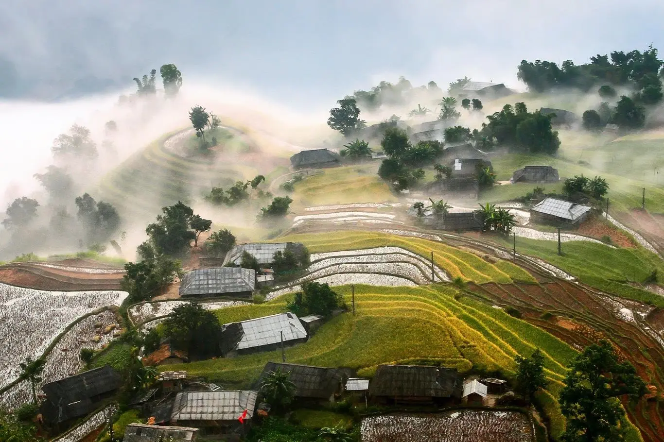 Lịch tr&igrave;nh Săn m&acirc;y tr&ecirc;n đỉnh T&acirc;y C&ocirc;n Lĩnh cao nhất nh&igrave; H&agrave; Giang 5