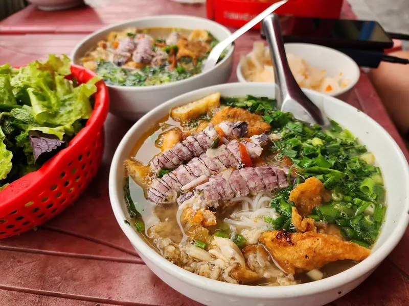 Ăn g&igrave; ở Hạ Long, tham khảo ngay danh s&aacute;ch 15+ m&oacute;n ngon nhất 12