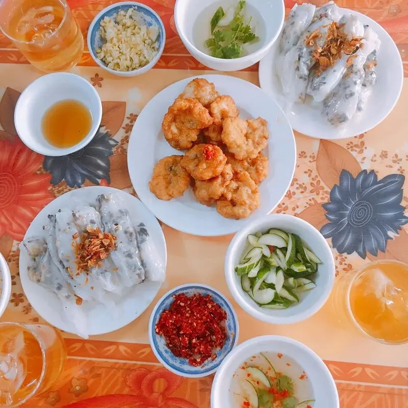 B&aacute;nh cuốn chả mực Hạ Long - M&oacute;n ăn g&acirc;y thương nhớ của v&ugrave;ng đất mỏ 5