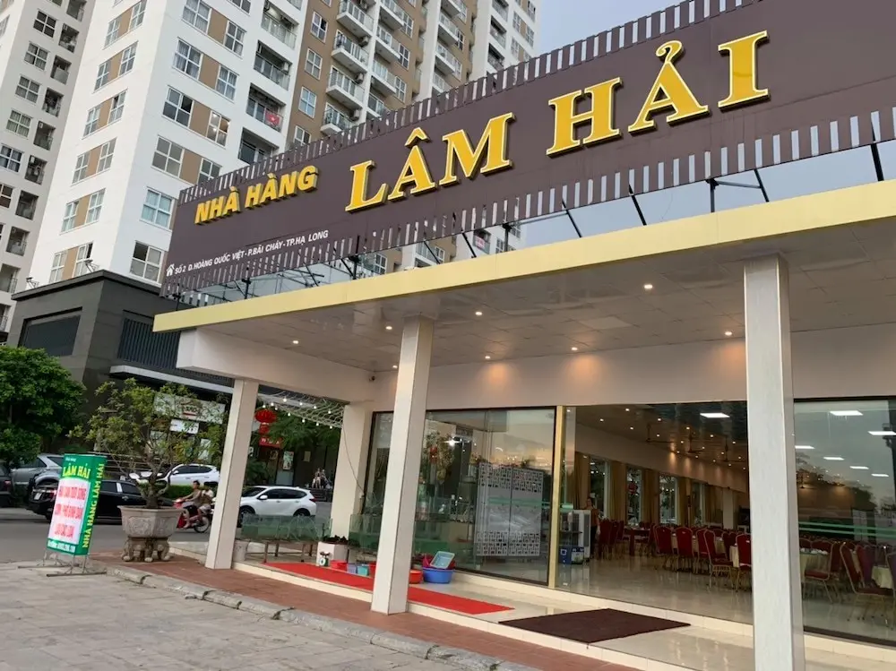 Gh&eacute; Nh&agrave; h&agrave;ng L&acirc;m Hải để thưởng thức lẩu nướng ngon &lsquo;đỉnh ch&oacute;p&rsquo; 3