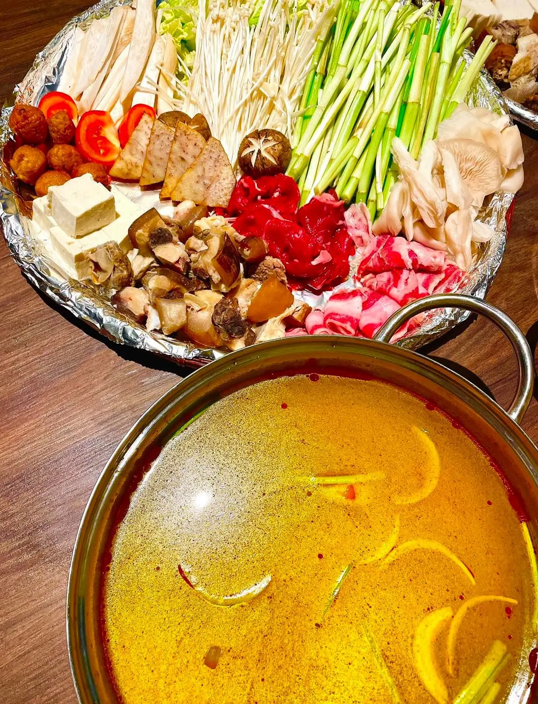 Hương vị đậm đ&agrave; của những m&oacute;n ăn Việt tại Nh&agrave; H&agrave;ng Sơn Đo&ograve;ng Hạ Long 18