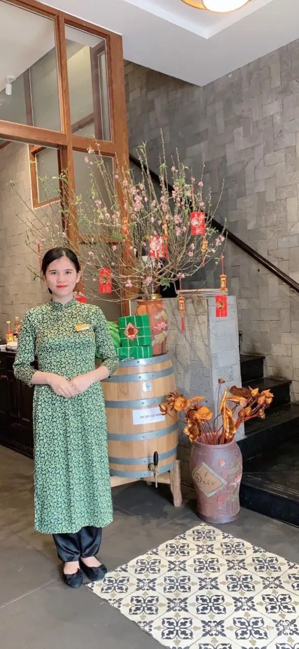 Hương vị đậm đ&agrave; của những m&oacute;n ăn Việt tại Nh&agrave; H&agrave;ng Sơn Đo&ograve;ng Hạ Long 10