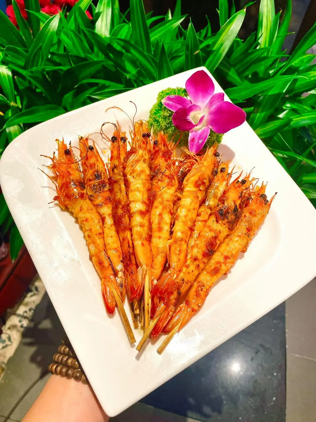Hương vị đậm đ&agrave; của những m&oacute;n ăn Việt tại Nh&agrave; H&agrave;ng Sơn Đo&ograve;ng Hạ Long 21