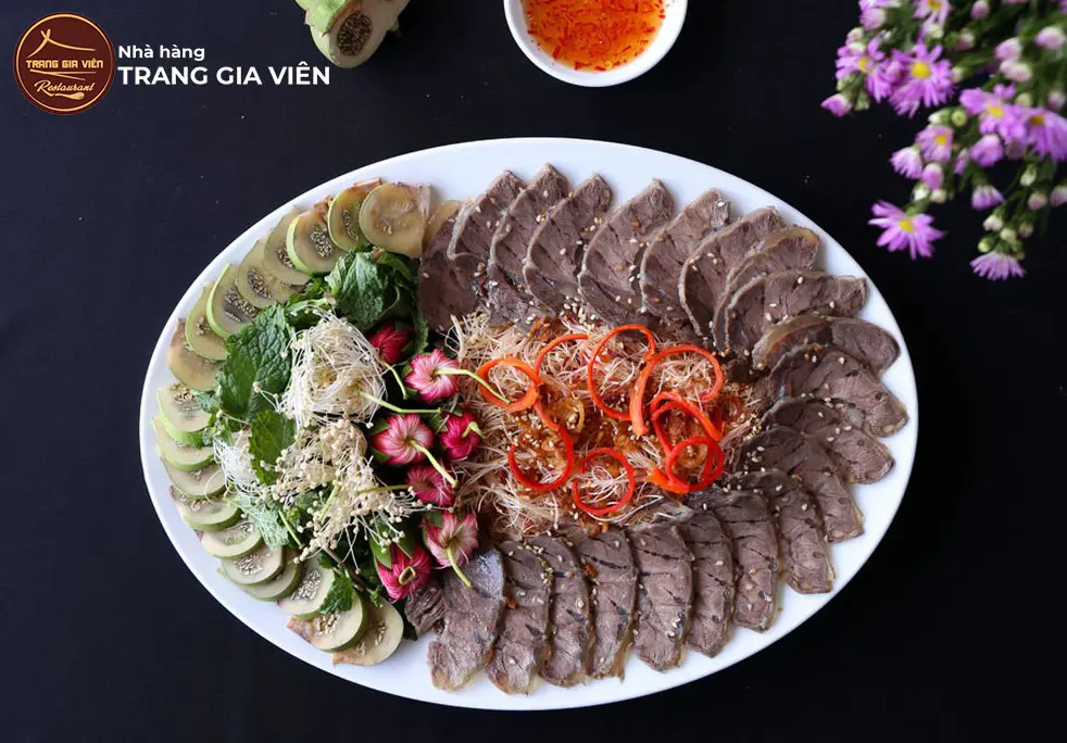 Kh&aacute;m ph&aacute; m&oacute;n ngon ở nh&agrave; h&agrave;ng Trang Gia Vi&ecirc;n U&ocirc;ng B&iacute; v&agrave; Hạ Long 11