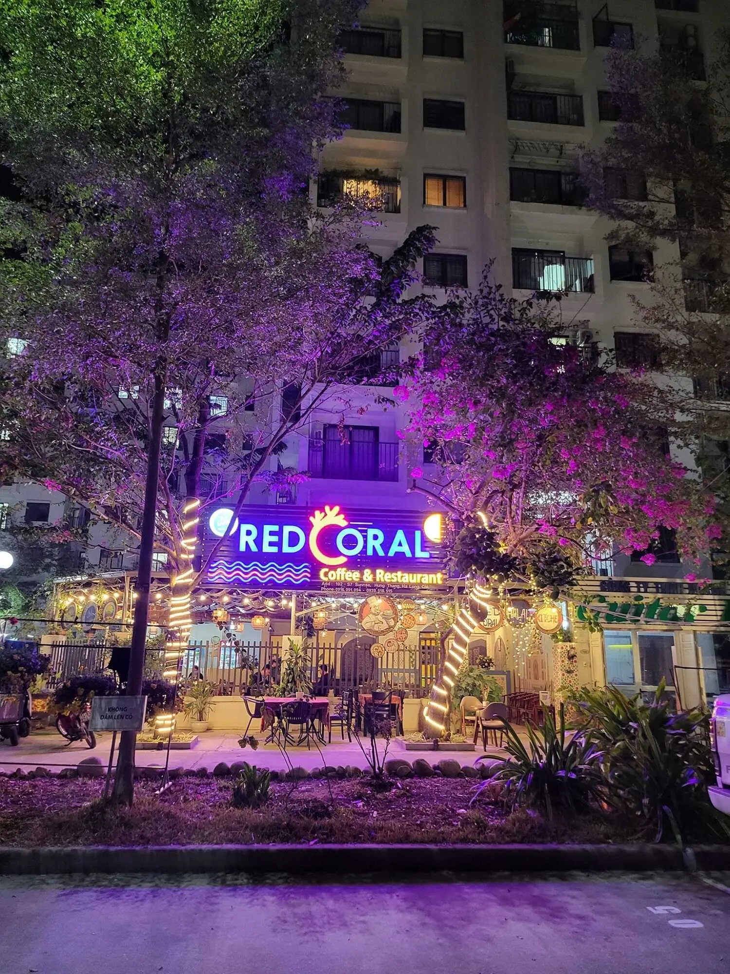 Kh&aacute;m ph&aacute; RedCoral Halong: Thi&ecirc;n đường ẩm thực Trung Đ&ocirc;ng Halal tại Hạ Long 2