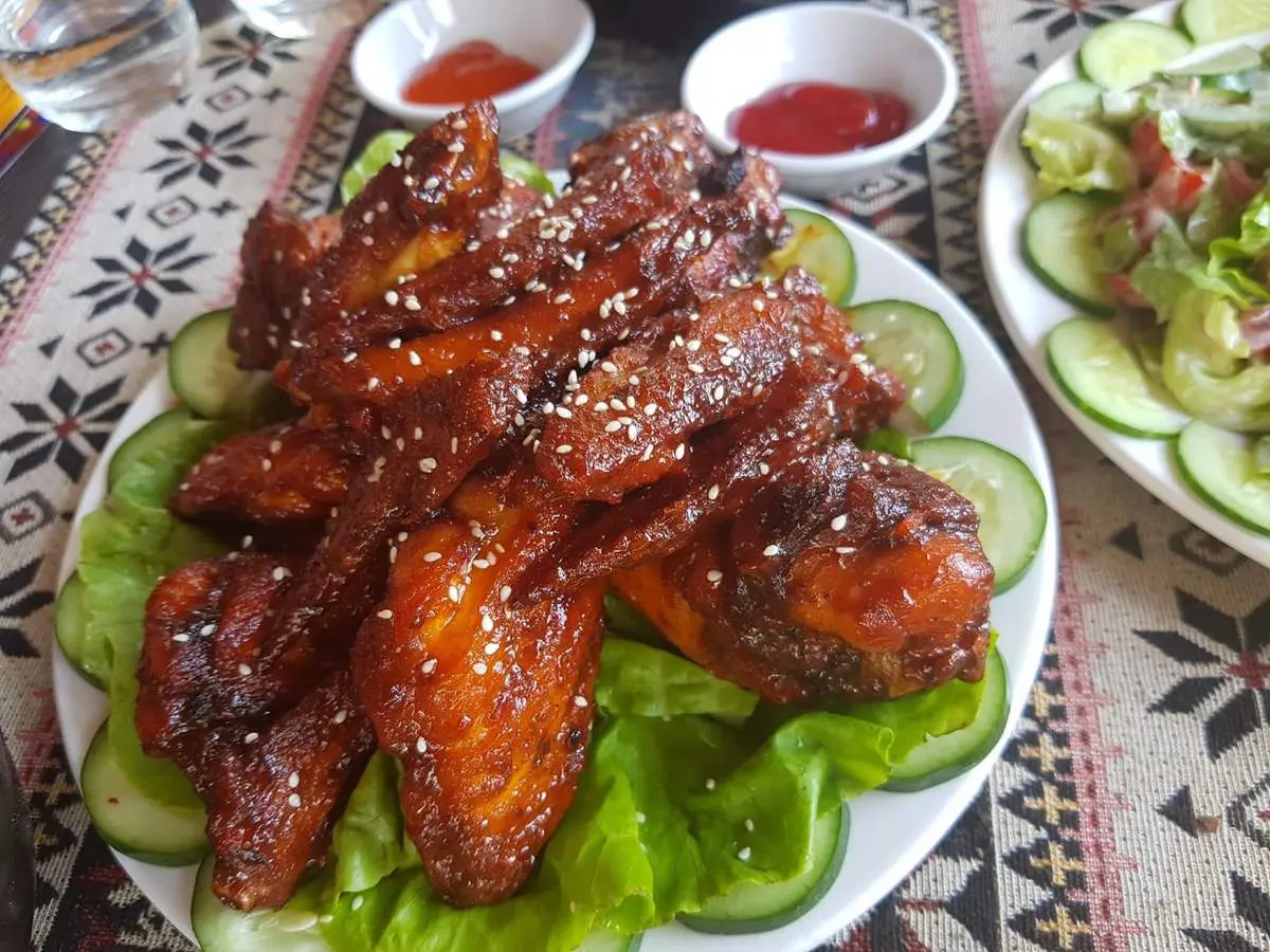 Kh&aacute;m ph&aacute; RedCoral Halong: Thi&ecirc;n đường ẩm thực Trung Đ&ocirc;ng Halal tại Hạ Long 17