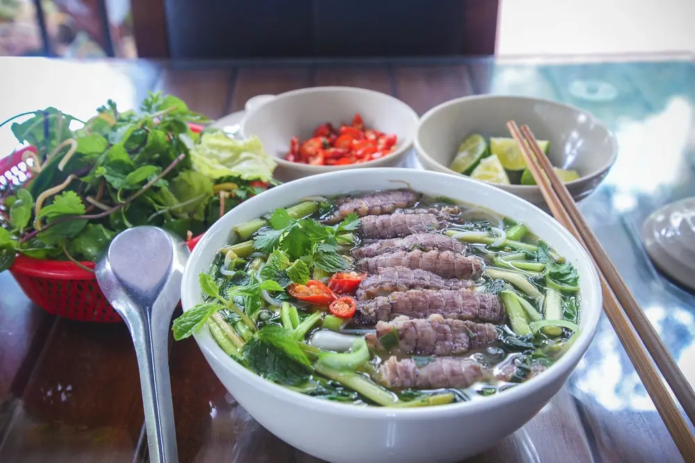 Mê mẩn hương vị bún bề bề Hạ Long thơm ngon khó cưỡng 6