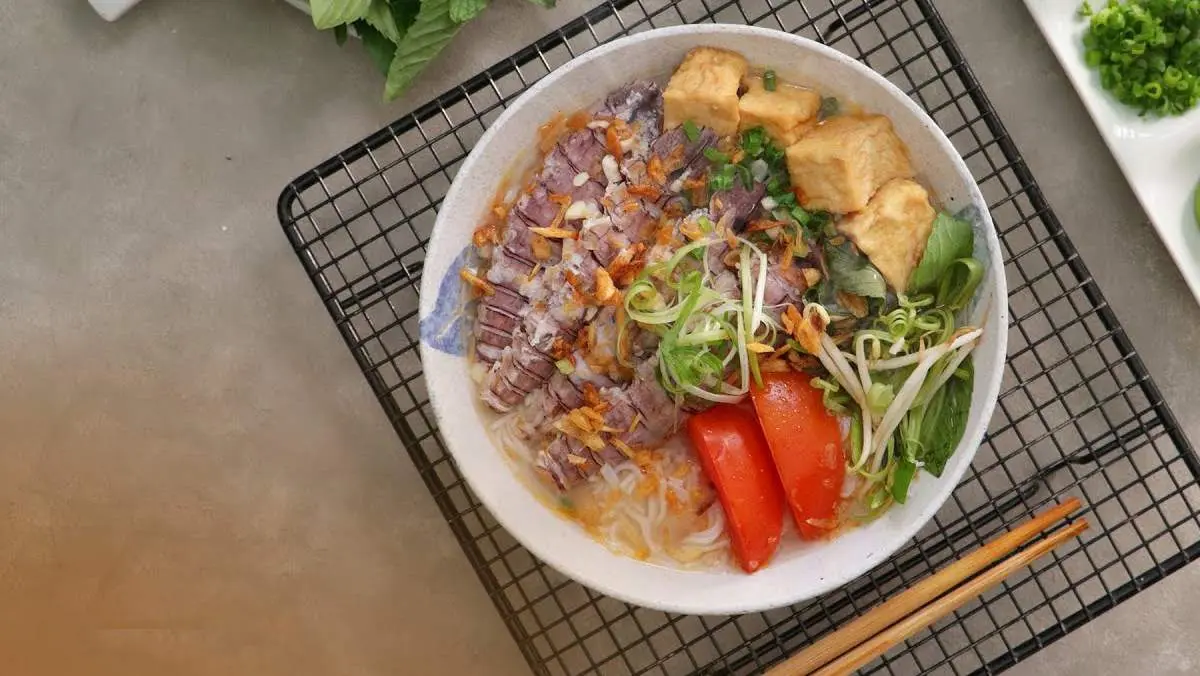 Mê mẩn hương vị bún bề bề Hạ Long thơm ngon khó cưỡng 7