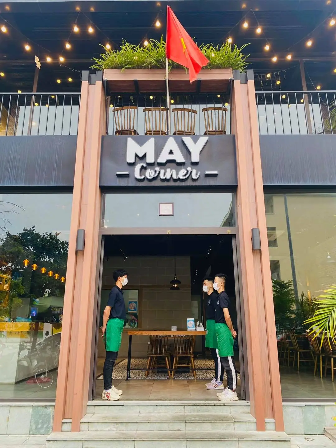 Nh&agrave; h&agrave;ng May Corner Hạ Long - Thi&ecirc;n đường ẩm thực vạn người m&ecirc; 7