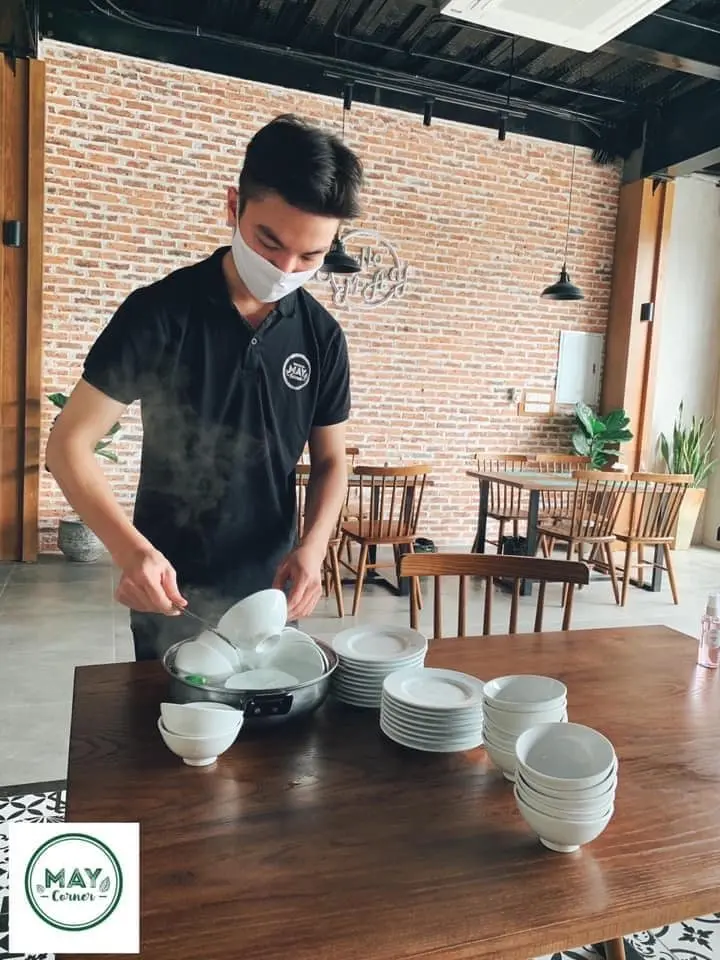 Nh&agrave; h&agrave;ng May Corner Hạ Long - Thi&ecirc;n đường ẩm thực vạn người m&ecirc; 8