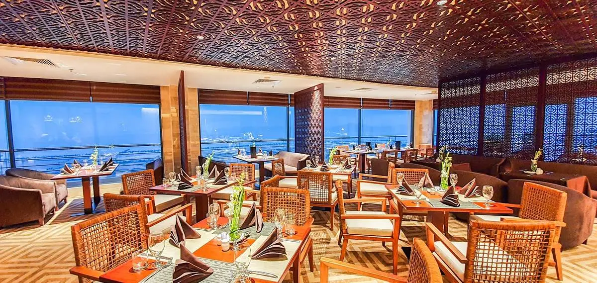 Nh&agrave; h&agrave;ng Panorama Hạ Long &ndash; Thưởng thức ẩm thực với view ngắm cảnh cực xịn 6