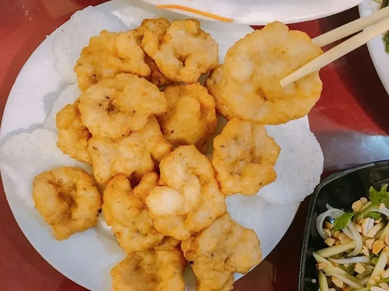 Ở b&agrave;i viết n&agrave;y c&oacute; tổng hợp những điểm b&aacute;n chả mực uy t&iacute;n tại Hạ Long 2