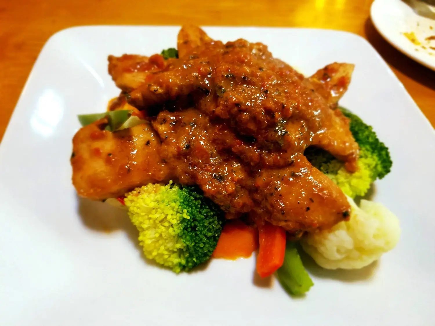 Vinace Italian Restaurant Hạ Long - Thưởng thức ẩm thực &Yacute; khi đến vịnh Thi&ecirc;n Đường 6