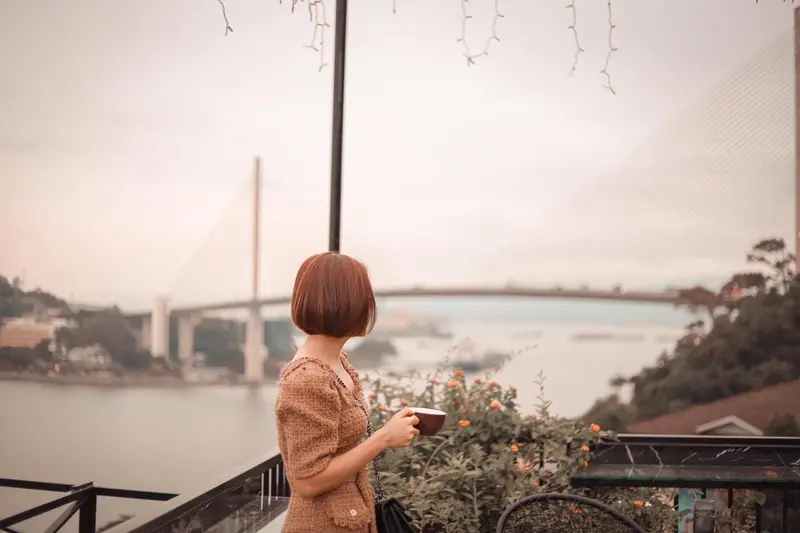 B&atilde;i Ch&aacute;y Hạ Long: Mảnh gh&eacute;p dịu m&aacute;t giữa ng&agrave;y h&egrave; Quảng Ninh 7