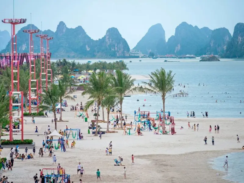 Bỏ t&uacute;i kinh nghiệm du lịch V&acirc;n Đồn cực hữu &iacute;ch cho bạn 4