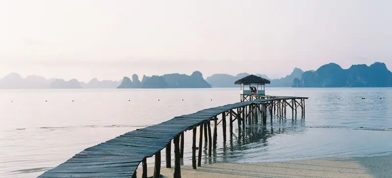 Kh&aacute;m ph&aacute; B&atilde;i D&agrave;i V&acirc;n Đồn, b&atilde;i biển hoang sơ v&agrave; thanh b&igrave;nh của Quảng Ninh 7