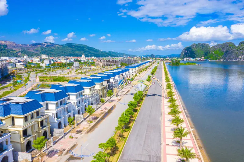 Quảng Ninh c&oacute; g&igrave; chơi, c&ugrave;ng MIA.vn kh&aacute;m ph&aacute; 13 điểm đến hot nhất 4