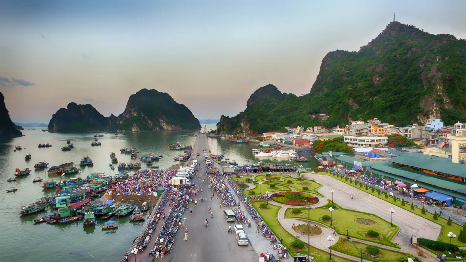 Lịch tr&igrave;nh phượt Hạ Long 2N1Đ v&ocirc; c&ugrave;ng hấp dẫn cho hội đam m&ecirc; kh&aacute;m ph&aacute; 10