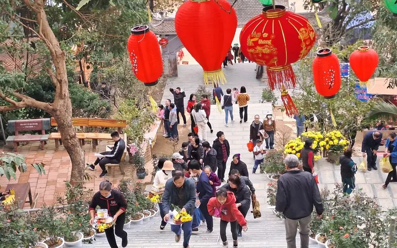 Chi&ecirc;m b&aacute;i ch&ugrave;a Hương: V&ugrave;ng &ldquo;đất thi&ecirc;ng&rdquo; nổi tiếng bao đời tại H&agrave; Nội 17