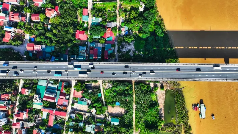 Chi&ecirc;m ngưỡng cầu Thăng Long: &ldquo;C&ocirc;ng tr&igrave;nh thế kỷ&rdquo; thời bấy giờ 11