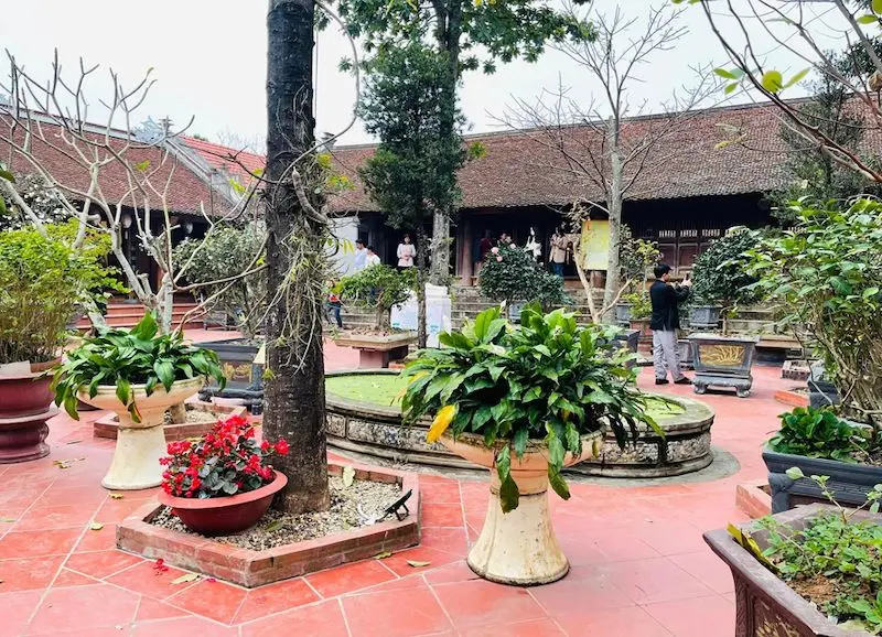 Ch&ugrave;a M&iacute;a, cổ tự đặc sắc nhất nh&igrave; xứ Đo&agrave;i với kiến tr&uacute;c truyền thống 4
