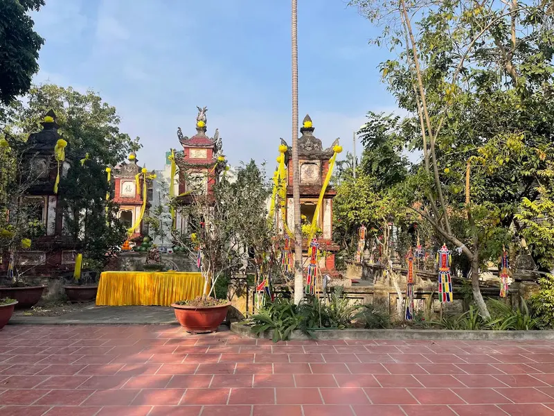 Ch&ugrave;a Vẽ H&agrave; Nội: Tư Kh&aacute;nh Cổ Tự mang dấu ấn lịch sử t&acirc;m linh 6