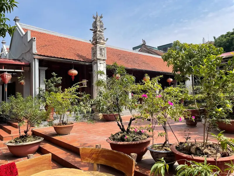 Ch&ugrave;a Vẽ H&agrave; Nội: Tư Kh&aacute;nh Cổ Tự mang dấu ấn lịch sử t&acirc;m linh 5