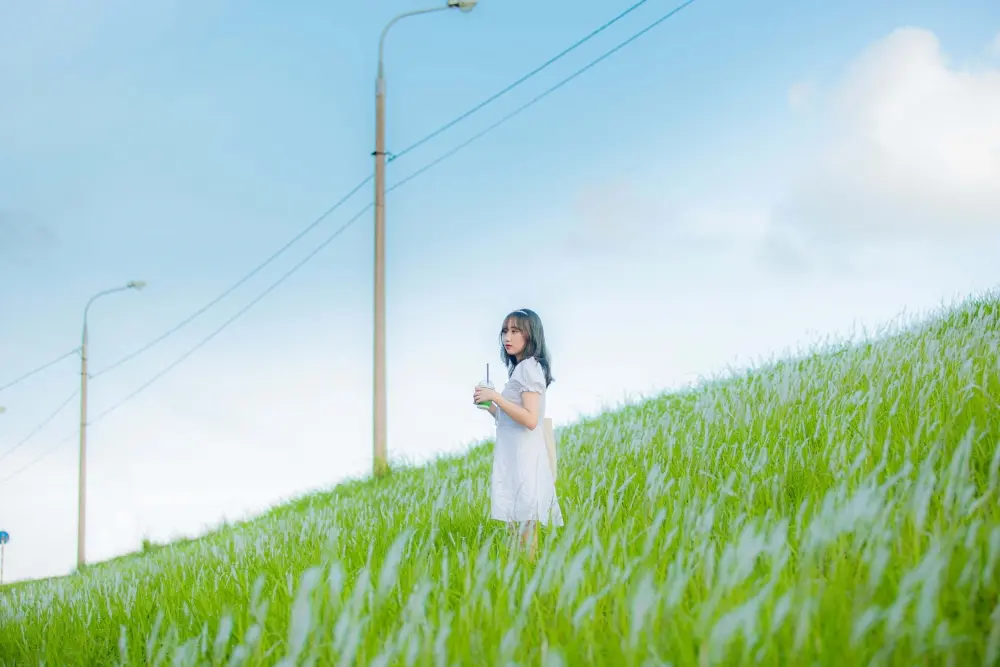 Con đê Ngọc Thuỵ Long Biên đẹp như trong phim hoạt hình Nhật Bản 8