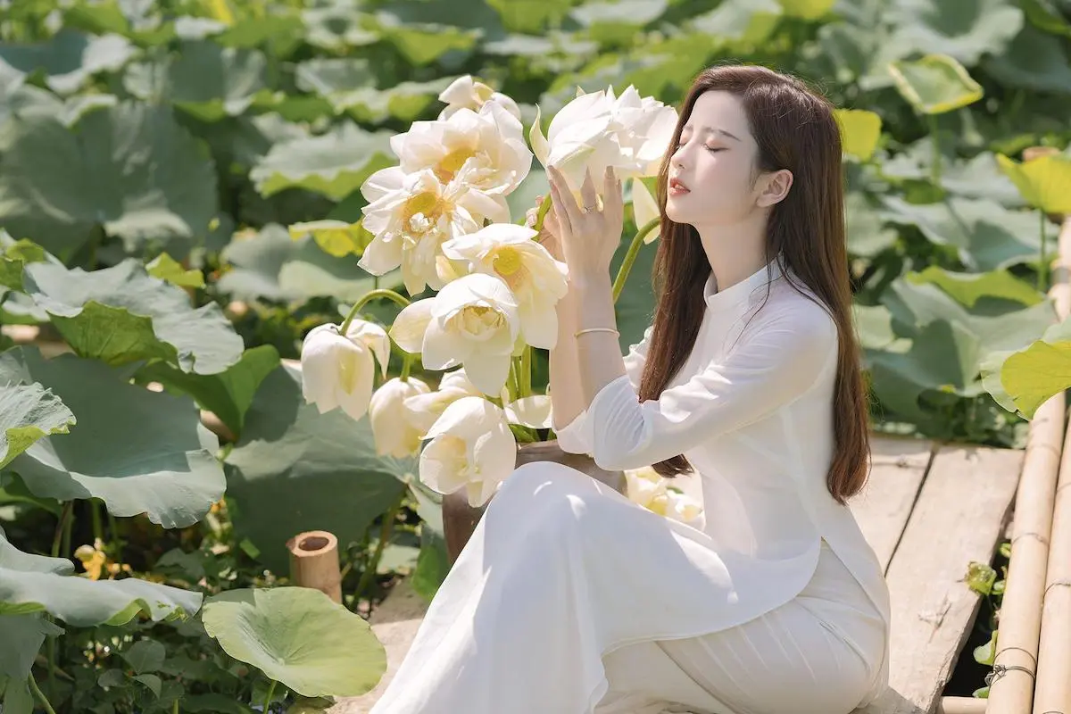 Đừng bỏ lỡ top 5 địa điểm chụp sen quanh H&agrave; Nội đẹp nức tiếng 4