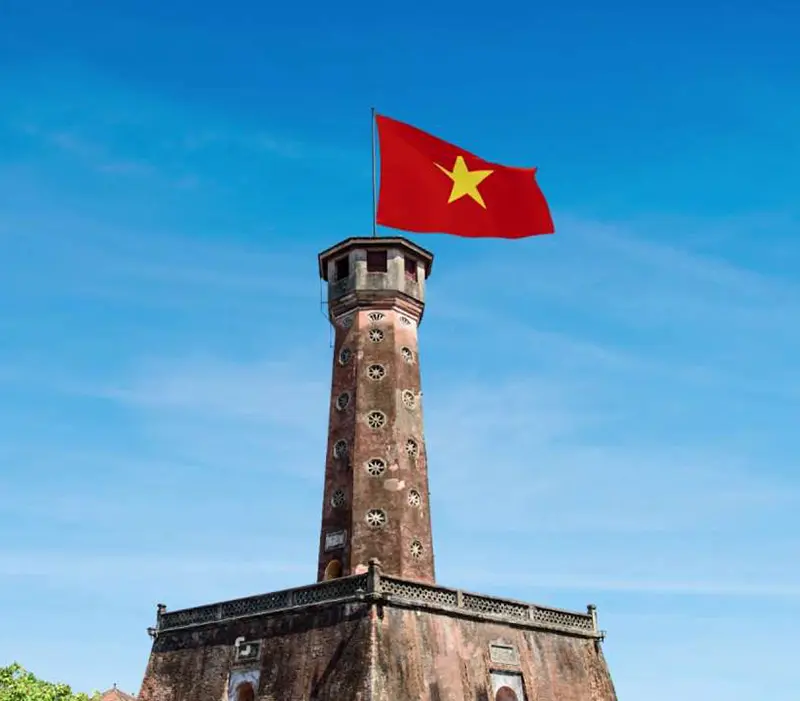 Gh&eacute; thăm Cột cờ H&agrave; Nội, biểu tượng lịch sử của mảnh đất Thủ đ&ocirc; 6